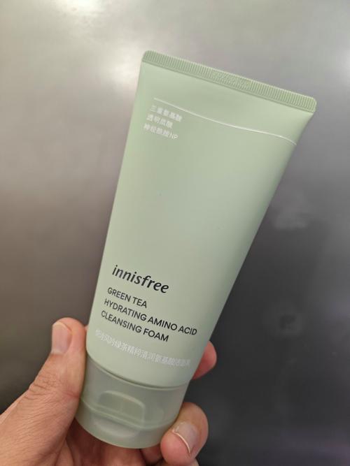 悦诗风吟洗面奶怎么用