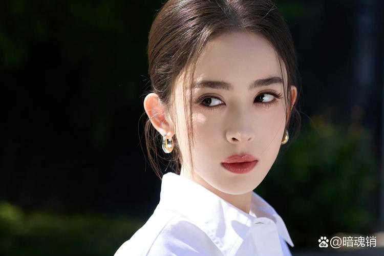 娜扎的最新发型叫什么