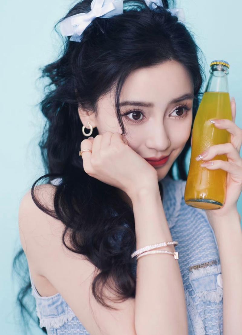 杨颖的最新发型叫什么