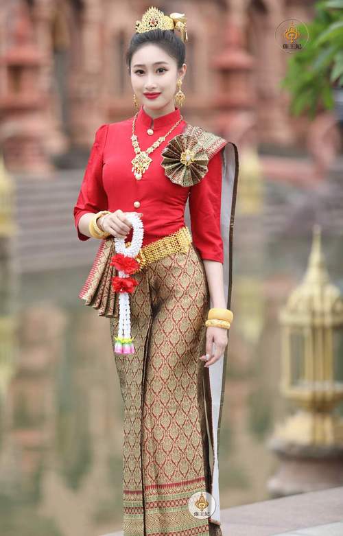 泰国现在穿什么衣服