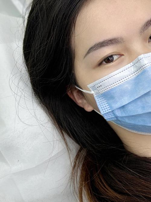 最新流行什么样的绣眉