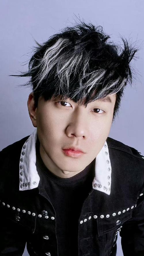 林俊杰最新发型怎么剪