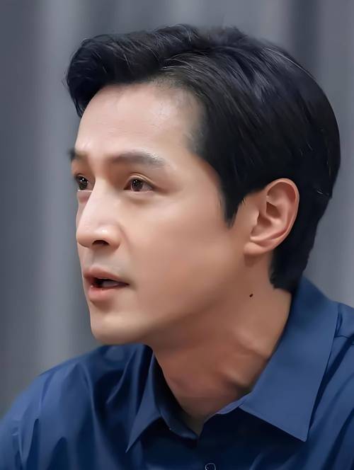 胡歌最新发型怎么剪