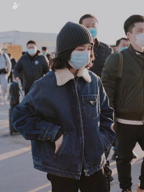 张子枫最新帽子叫什么
