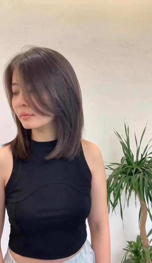 最新齐肩发怎么弄好看