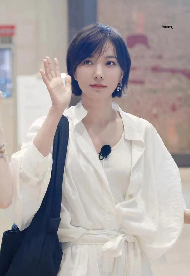 王珞丹最新短发叫什么