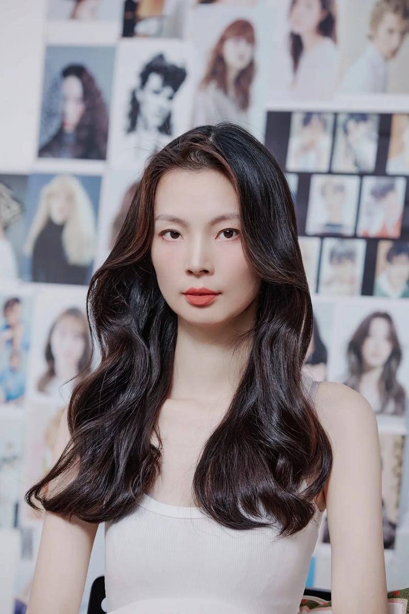 最新发型女怎么吹