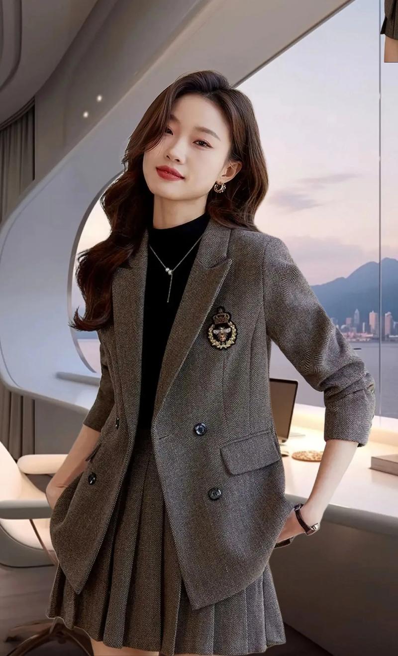女长款西装外套怎么搭配图片
