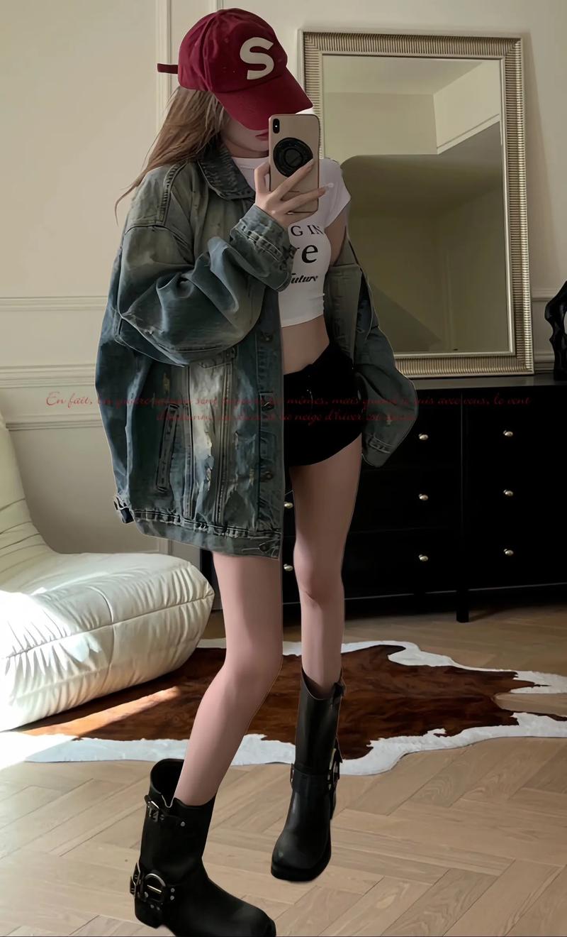 男友风牛仔外套矮个怎么搭配