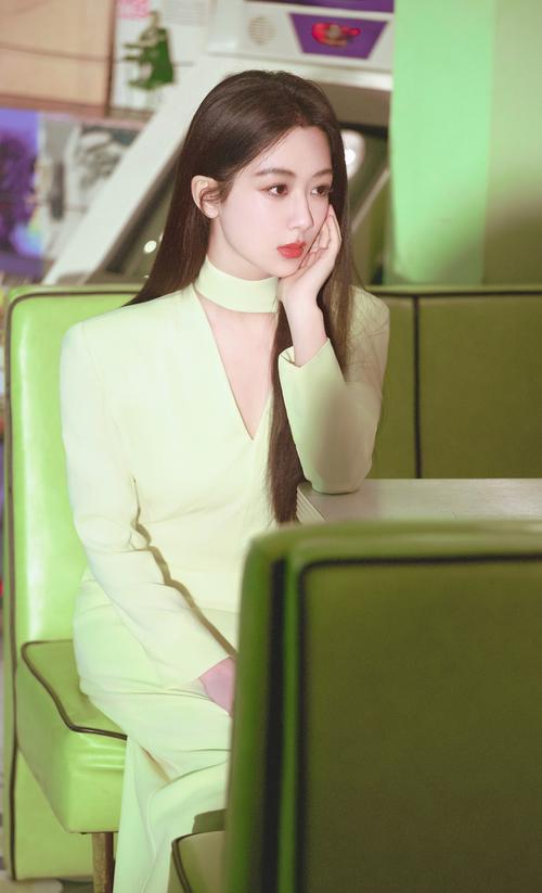 杨紫最新眉形叫什么