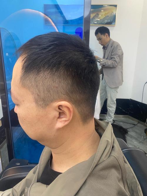 m头型剪什么发型
