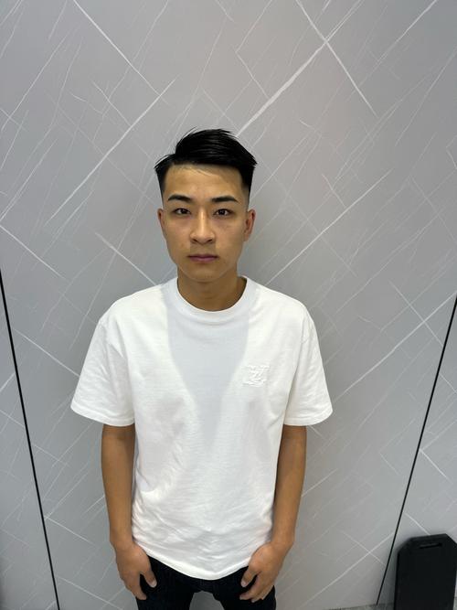最新边分发型叫什么