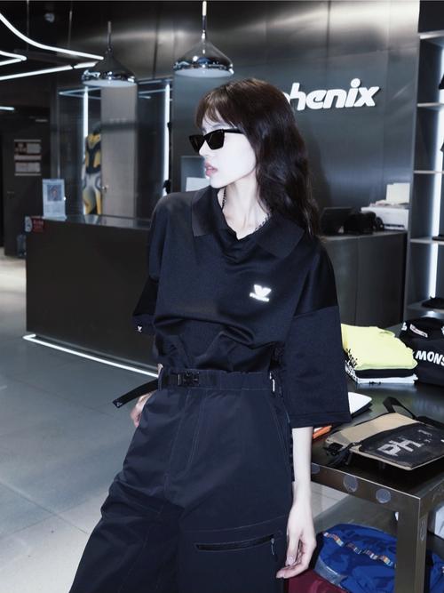 bf风鞋子怎么搭配衣服