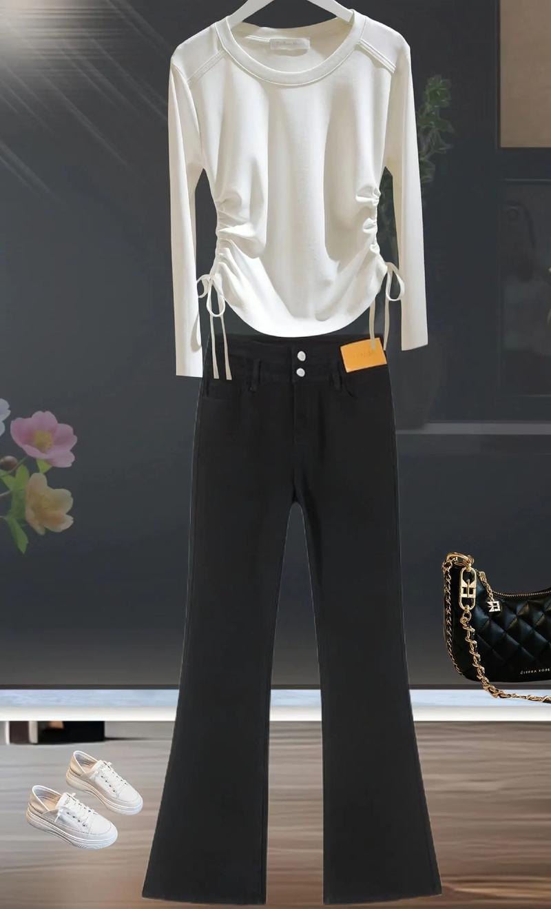 黑色喇叭裤配什么衣服