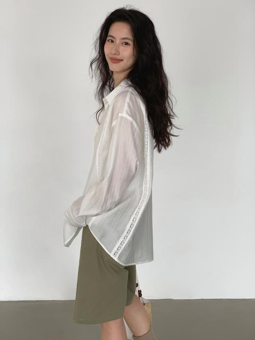 夏季长袖上衣怎么搭配图片