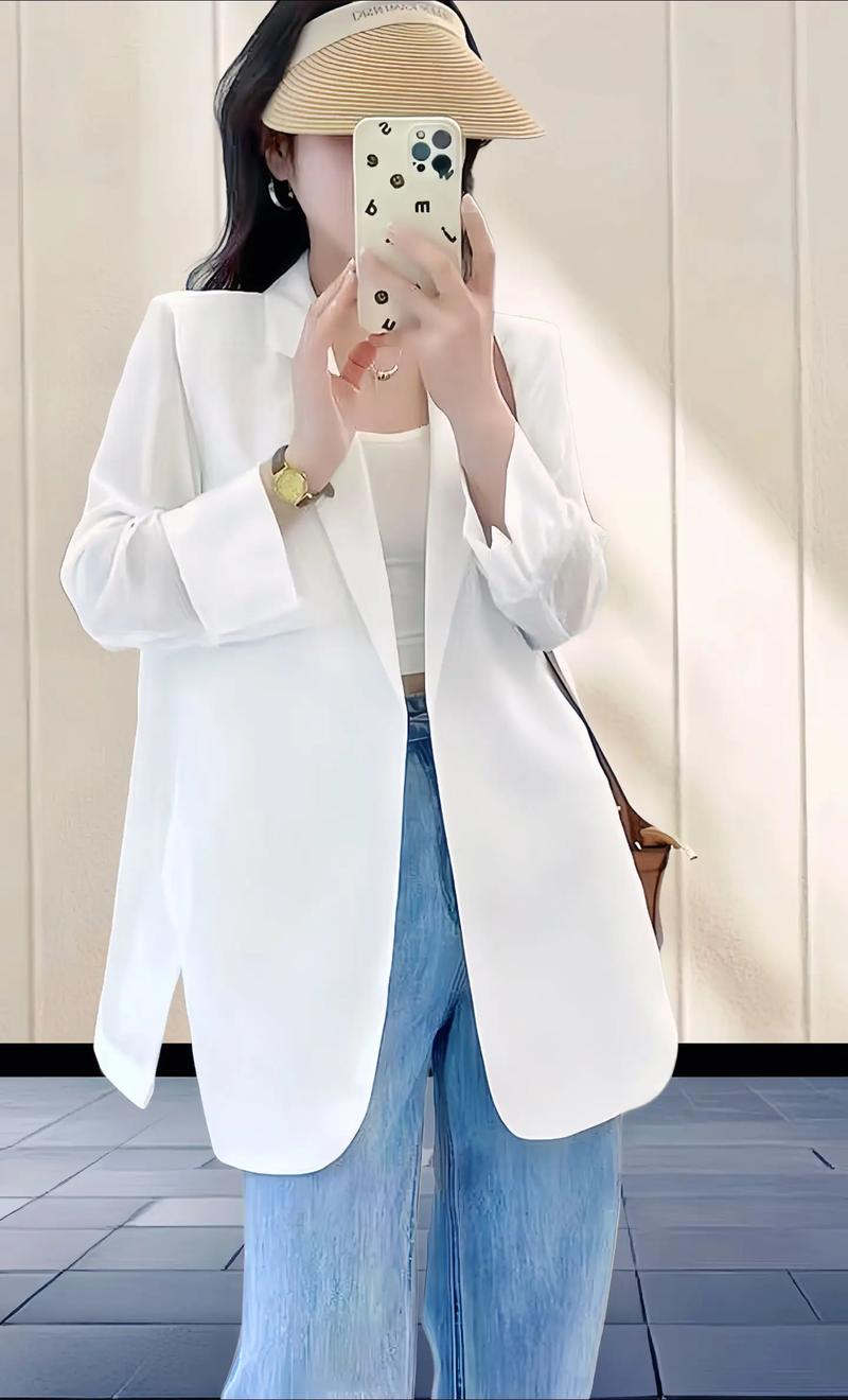 西服外套怎么搭配雪纺