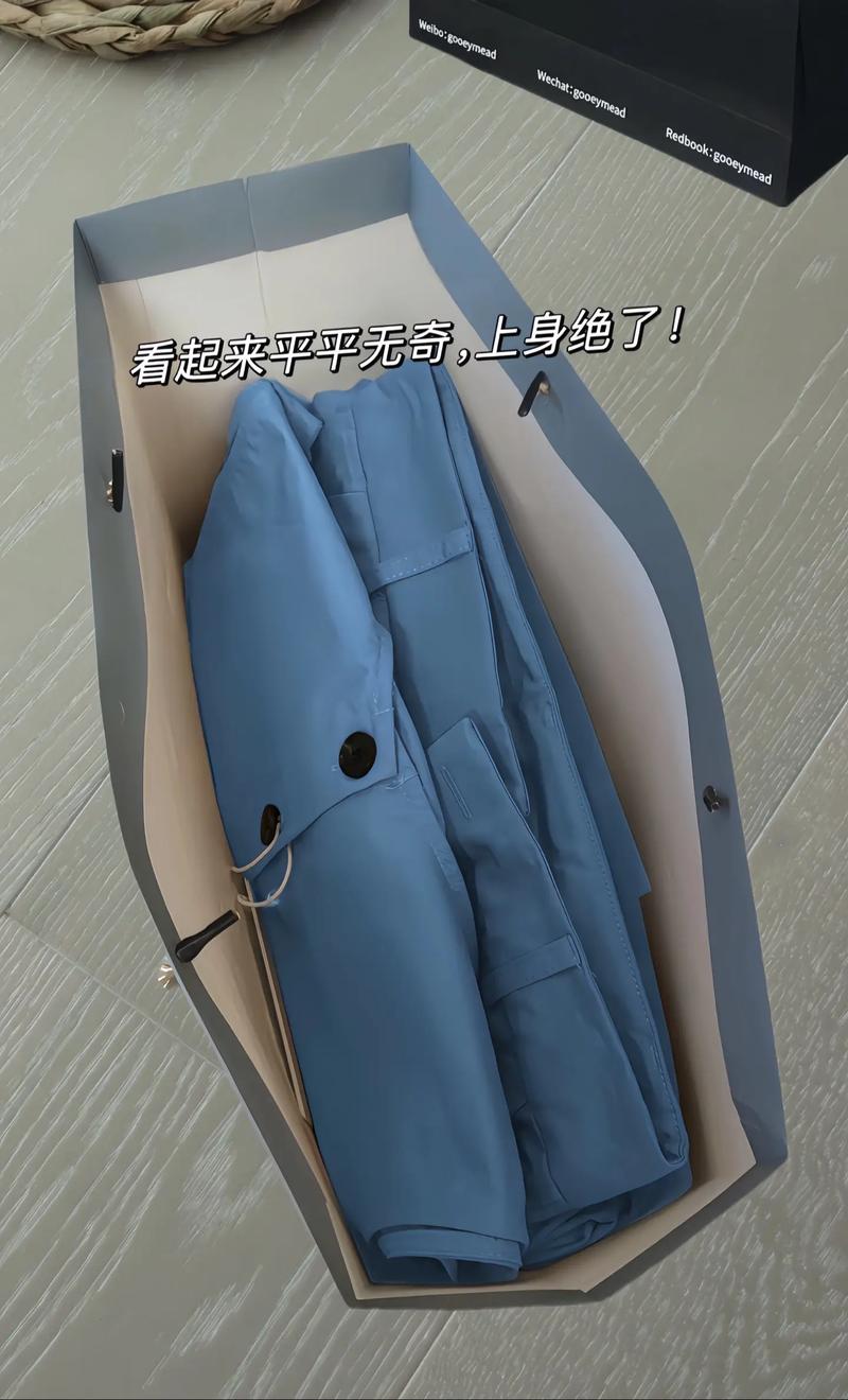无腰怎么搭配衣服