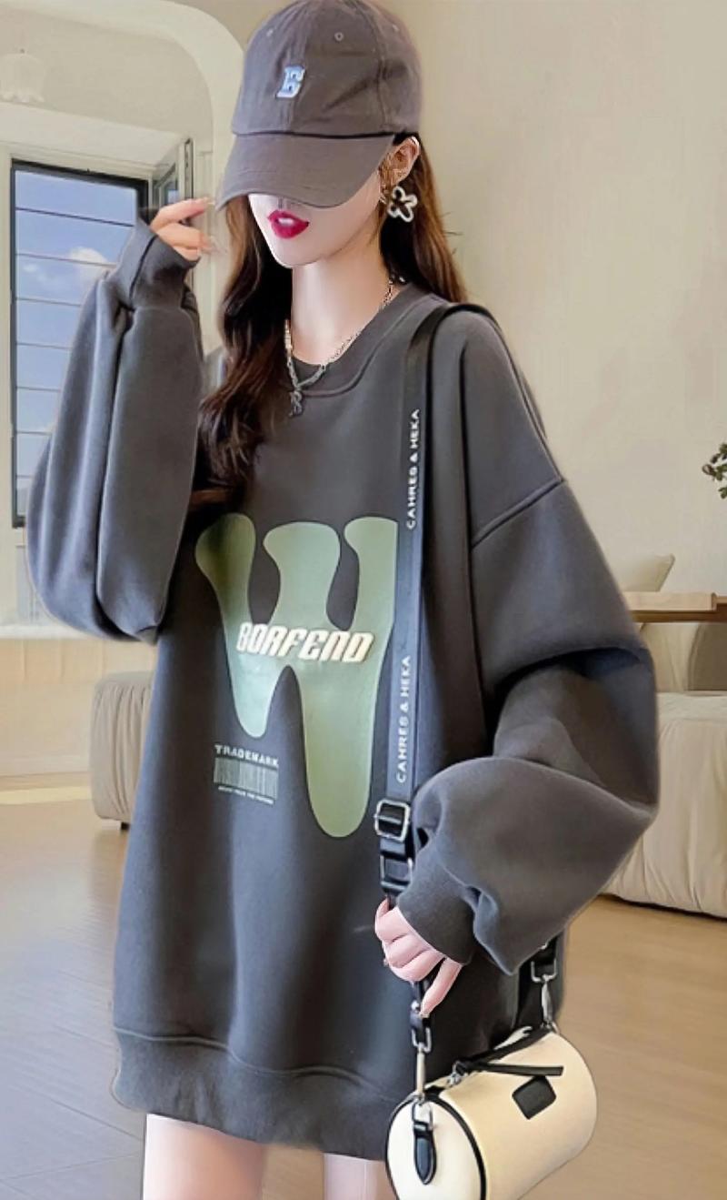 长卫衣怎么搭配衣服好看吗