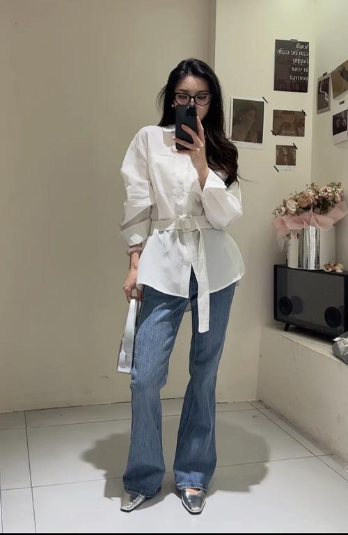长款长袖衬衫怎么搭配什么裤子图片