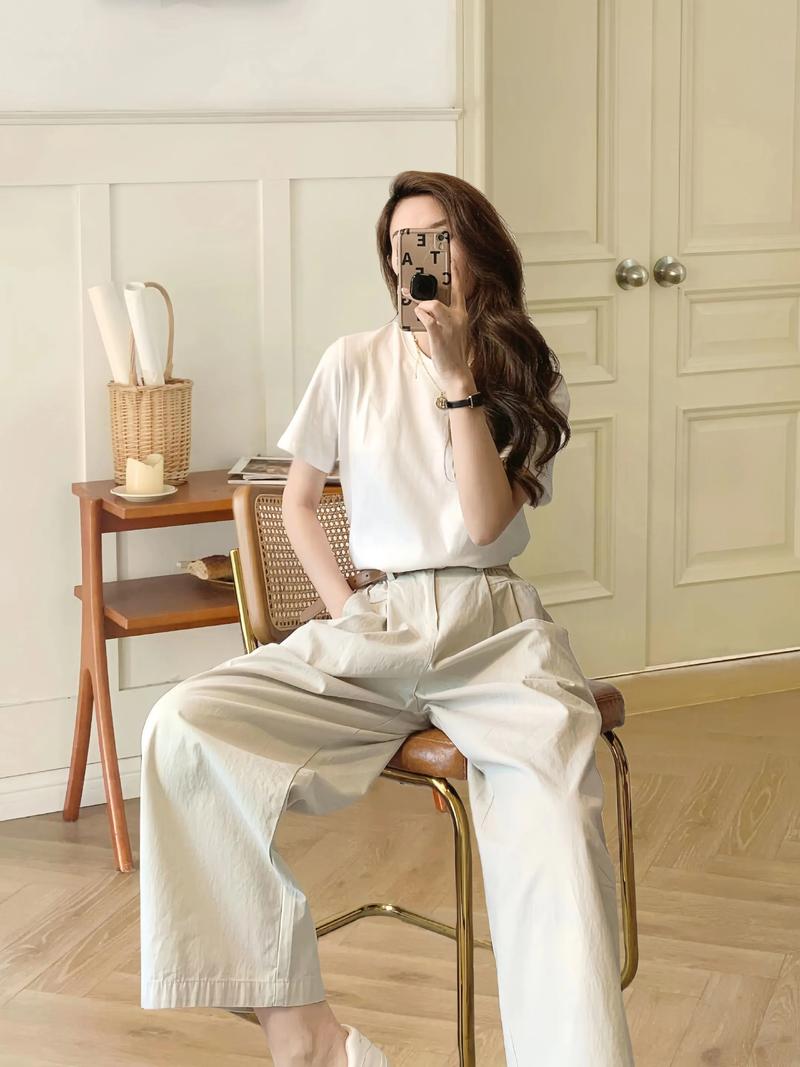 白袖衣服怎么搭配图片