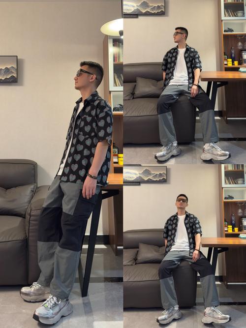 白鞋子怎么搭配男装