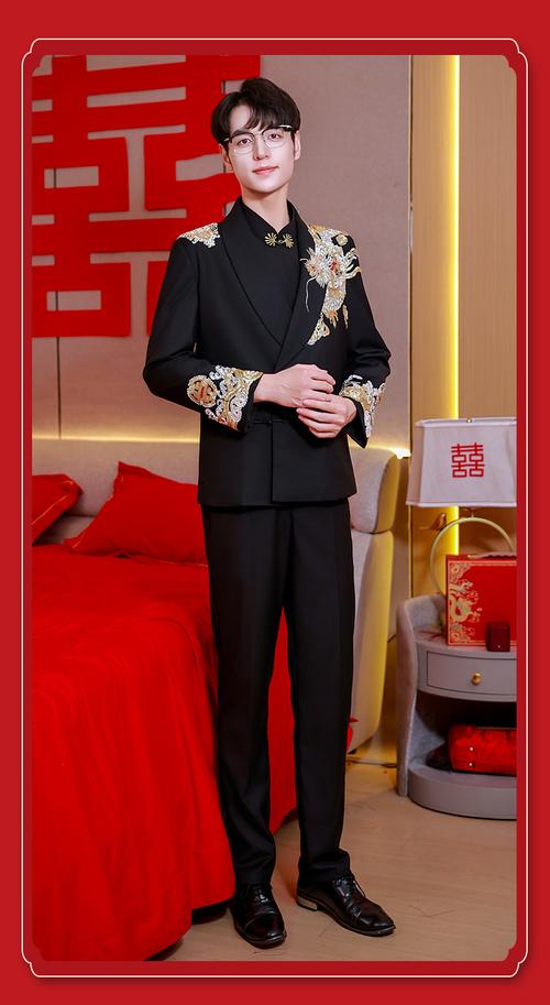 中式婚礼新郎穿什么