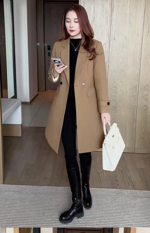 中长款毛呢风衣怎么搭配衣服好看图片