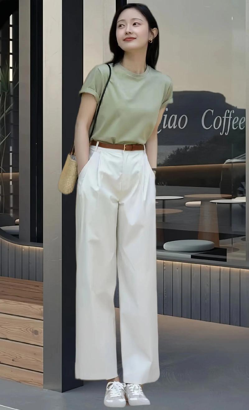 怎么休闲搭配衣服