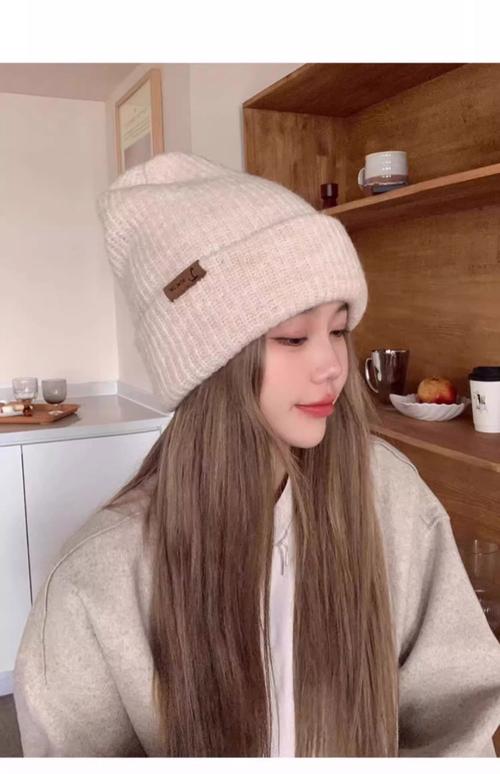 什么脸型带帽子好看