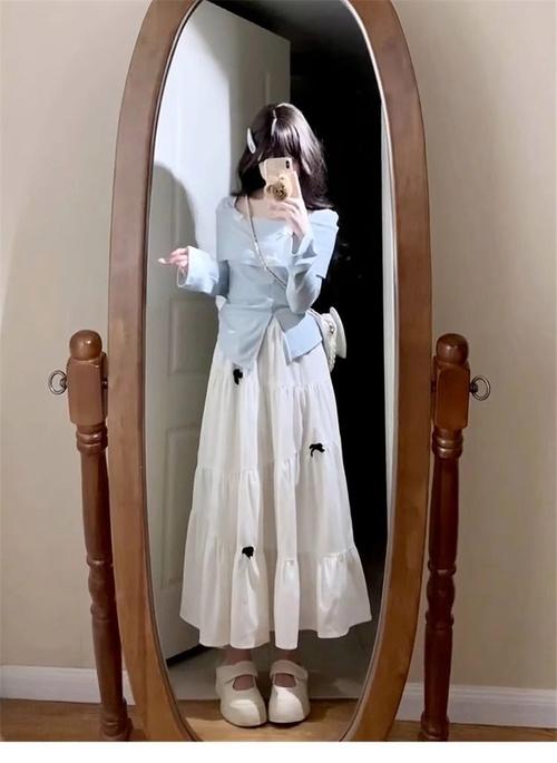 长袖长裙怎么搭配鞋子秋装