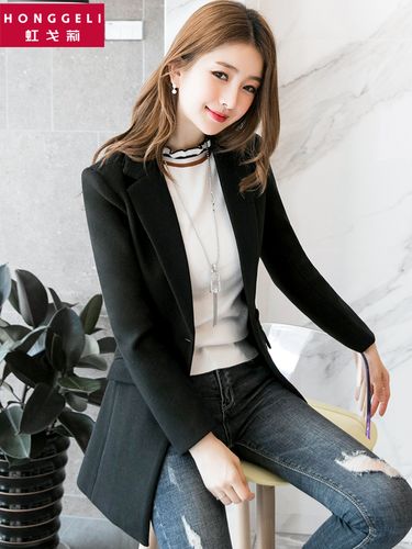 西装尼大衣怎么搭配