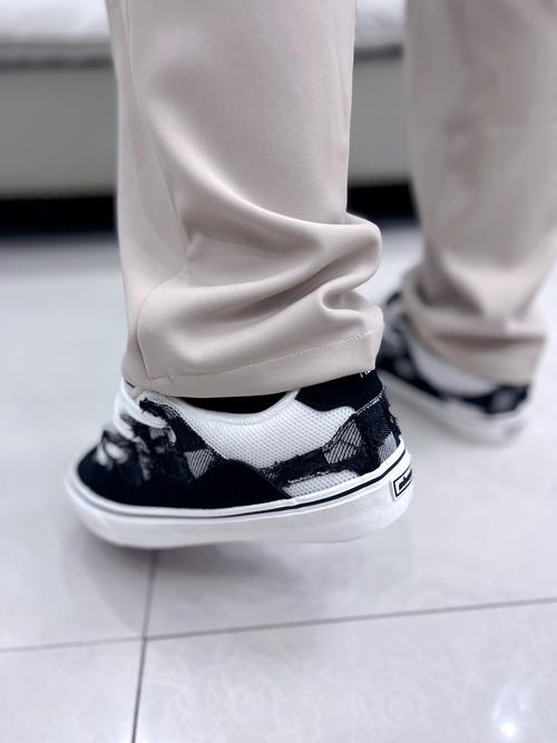 低帮帆布鞋夏季怎么搭配图片