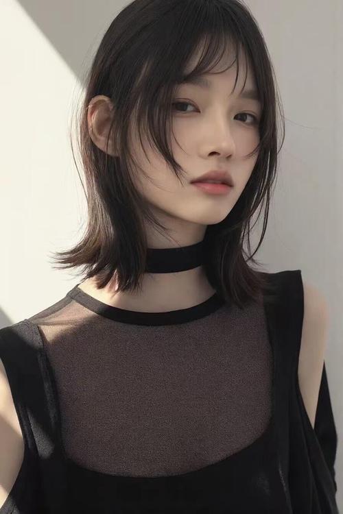 小脸适合什么发型图片