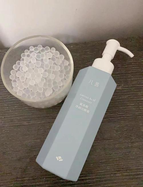 凡茜白茶洗面奶怎么样