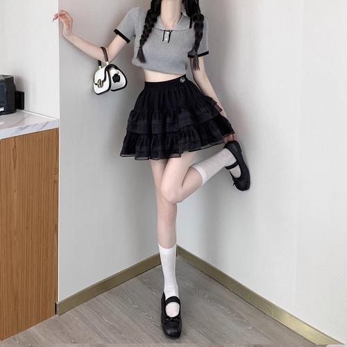 蕾丝短裙怎么搭配裤子