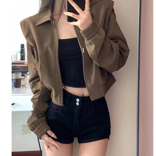 女装短款大衣外套怎么搭配图片大全