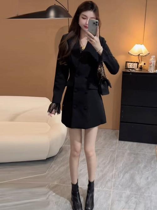 长款西装怎么搭配裙子好看图片欣赏