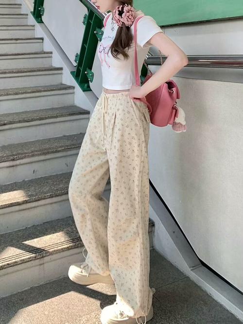 花裤配什么鞋