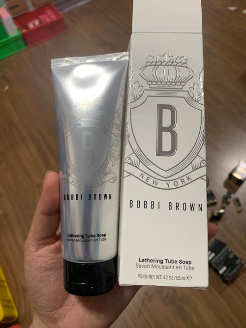 芭比布朗洗面奶怎么样