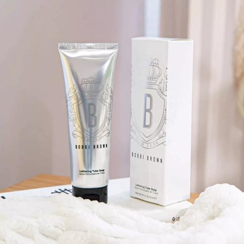 芭比布朗洗面奶怎么样