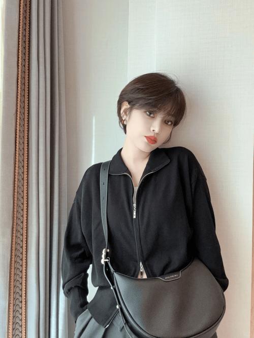 短发国字脸怎么搭配服饰呢