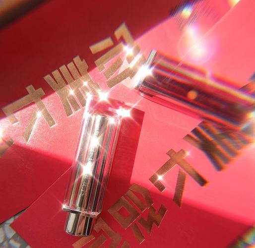 雅诗兰黛恋爱唇膏怎么搭配