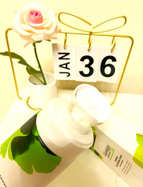 蝉真洗面奶怎么样