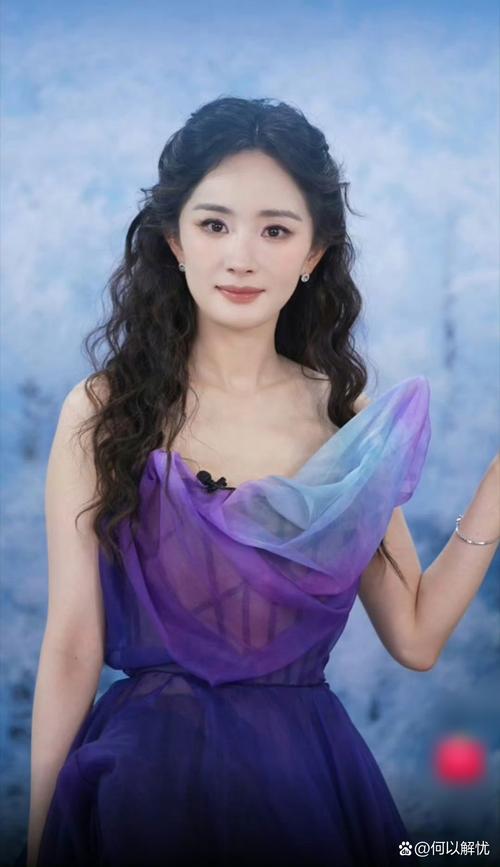 杨幂喜欢什么颜色