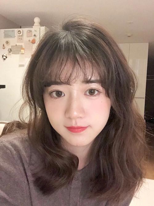 国字脸适合什么卷发