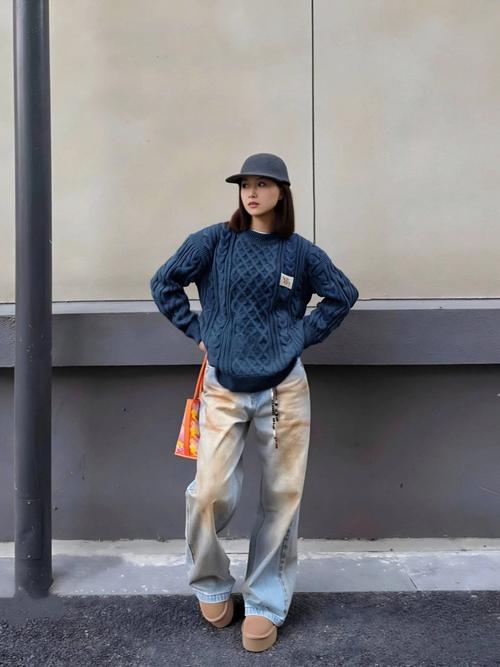 冬天毛衣应该怎么搭配衣服好看