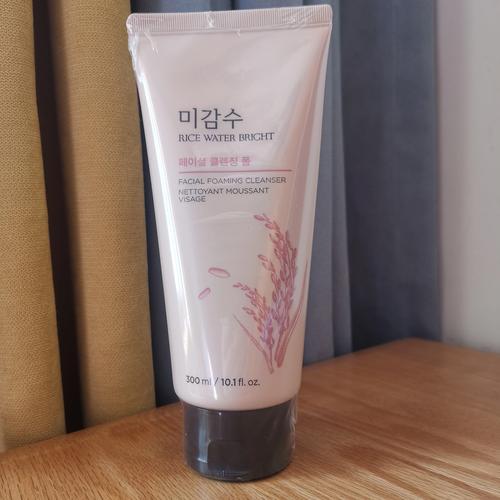 韩国face洗面奶怎么样