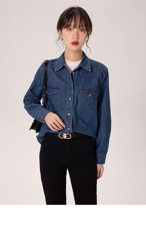 女士牛仔衬衫怎么搭配外套