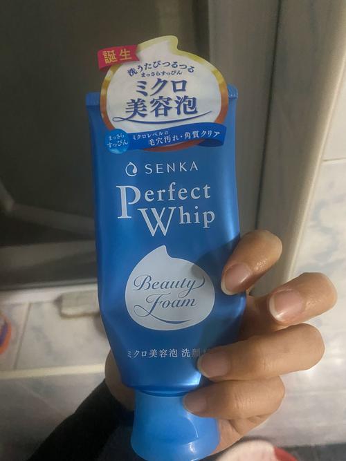 专科洗面奶不起泡怎么回事呢