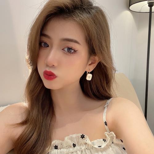 方形脸适合什么耳饰